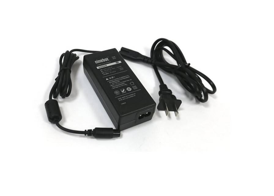 2086-setevoe-zaryadnoe-ustroystvo-dlya-giroskutera-xiaomi-ninebot-minipro_1024