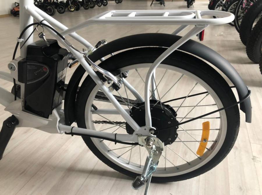 82a5c50c-0115-4bdb-8e12-35f3aedf1c32